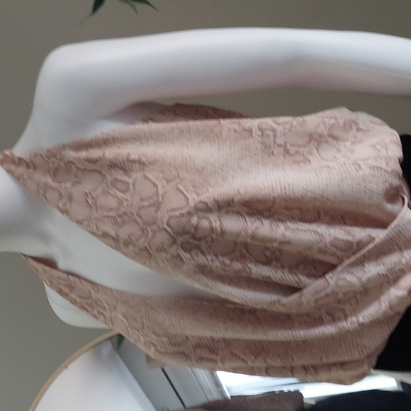 BCBG MaxAzria faux wrap Bare Pink Python Bodysuit - Picture 4 of 8